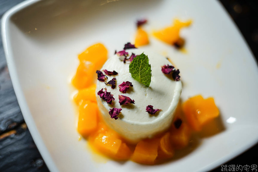 花蓮驚艷新玩法!! 享受專人服務 太平洋海灘仰望絕美銀河 閃亮到捨不得眨眼!! 星空導覽 火舞秀 銀河星空餐桌 台灣最美的風景就在花蓮 嘻餐町 花蓮旅遊 花蓮景點 花蓮驚艷新玩法!! 享受專人服務 太平洋海灘仰望絕美銀河 閃亮到捨不得眨眼!! 星空導覽 火舞秀 銀河星空餐桌 台灣最美的風景就在花蓮 嘻餐町 花蓮旅遊 花蓮景點