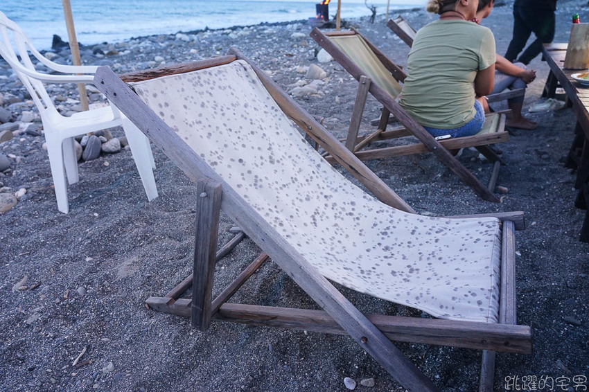 花蓮驚艷新玩法!! 享受專人服務 太平洋海灘仰望絕美銀河 閃亮到捨不得眨眼!! 星空導覽 火舞秀 銀河星空餐桌 台灣最美的風景就在花蓮 嘻餐町 花蓮旅遊 花蓮景點 花蓮驚艷新玩法!! 享受專人服務 太平洋海灘仰望絕美銀河 閃亮到捨不得眨眼!! 星空導覽 火舞秀 銀河星空餐桌 台灣最美的風景就在花蓮 嘻餐町 花蓮旅遊 花蓮景點