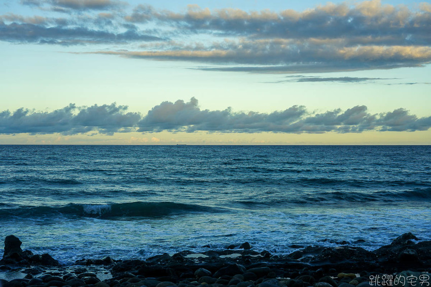 花蓮驚艷新玩法!! 享受專人服務 太平洋海灘仰望絕美銀河 閃亮到捨不得眨眼!! 星空導覽 火舞秀 銀河星空餐桌 台灣最美的風景就在花蓮 嘻餐町 花蓮旅遊 花蓮景點 花蓮驚艷新玩法!! 享受專人服務 太平洋海灘仰望絕美銀河 閃亮到捨不得眨眼!! 星空導覽 火舞秀 銀河星空餐桌 台灣最美的風景就在花蓮 嘻餐町 花蓮旅遊 花蓮景點