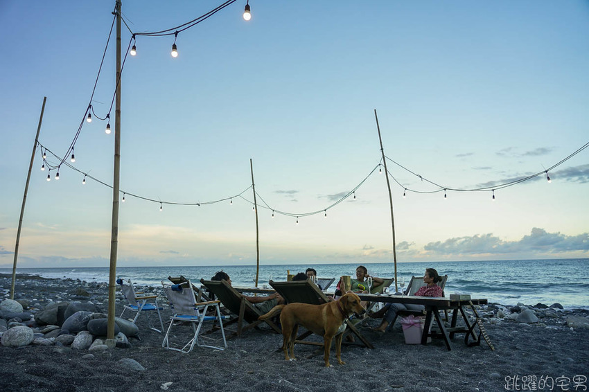 花蓮驚艷新玩法!! 享受專人服務 太平洋海灘仰望絕美銀河 閃亮到捨不得眨眼!! 星空導覽 火舞秀 銀河星空餐桌 台灣最美的風景就在花蓮 嘻餐町 花蓮旅遊 花蓮景點 花蓮驚艷新玩法!! 享受專人服務 太平洋海灘仰望絕美銀河 閃亮到捨不得眨眼!! 星空導覽 火舞秀 銀河星空餐桌 台灣最美的風景就在花蓮 嘻餐町 花蓮旅遊 花蓮景點