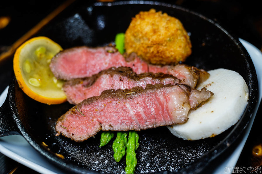 花蓮驚艷新玩法!! 享受專人服務 太平洋海灘仰望絕美銀河 閃亮到捨不得眨眼!! 星空導覽 火舞秀 銀河星空餐桌 台灣最美的風景就在花蓮 嘻餐町 花蓮旅遊 花蓮景點 花蓮驚艷新玩法!! 享受專人服務 太平洋海灘仰望絕美銀河 閃亮到捨不得眨眼!! 星空導覽 火舞秀 銀河星空餐桌 台灣最美的風景就在花蓮 嘻餐町 花蓮旅遊 花蓮景點