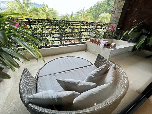 [南投住宿] The Bal'e Villas 牛眠埔里 巴峇島風Villa 露天泳池 明星都來渡假了！#南投埔里兩天一夜 @蛋寶