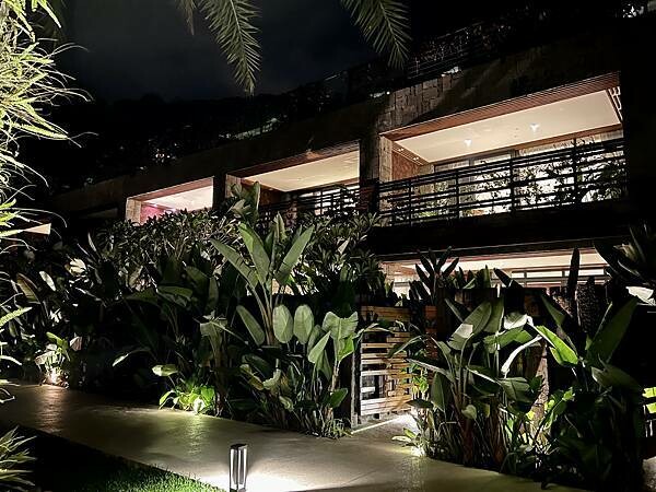 [南投住宿] The Bal'e Villas 牛眠埔里 巴峇島風Villa 露天泳池 明星都來渡假了！#南投埔里兩天一夜 @蛋寶