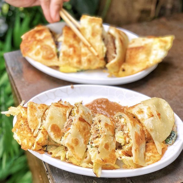 《台北永春*城翔早午餐》超人氣手工蛋餅,小小店面想吃先排隊~!