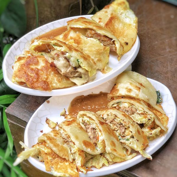 《台北永春*城翔早午餐》超人氣手工蛋餅,小小店面想吃先排隊~!