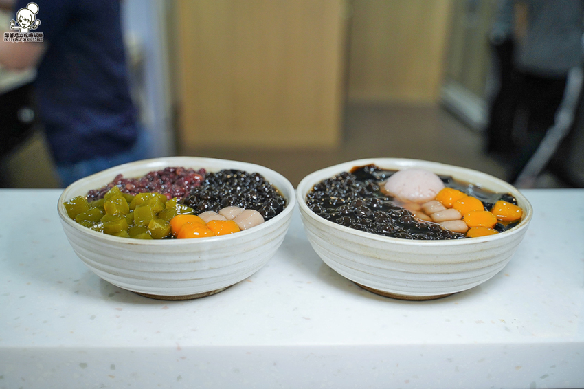 瘋仙草 嫩仙草 燒仙草 冰品 甜點 芋頭 高雄必吃 排隊 必吃