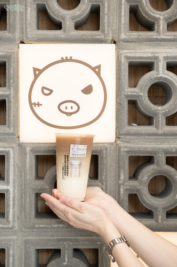 喝一口月老奶茶，試試你的愛情籤詩吧