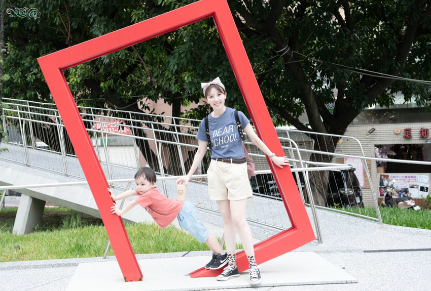 喝一口月老奶茶，試試你的愛情籤詩吧