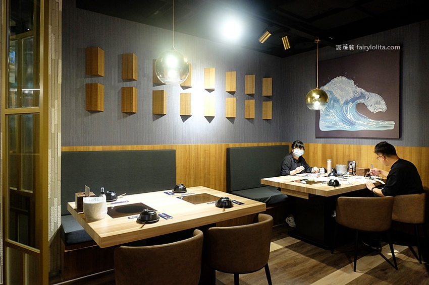 藏王極上鍋物-林口店。號稱「林口最強和牛海鮮鍋物」新開幕，超狂浮誇海老鍋，近100隻鮮蝦讓你吃到爽！ @蹦啾♥謝蘿莉 La vie heureuse