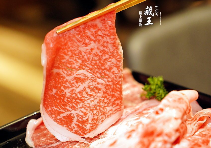 【林口美食】藏王極上鍋物．世界牛豚大賞168盎司，超狂28種頂級肉品!