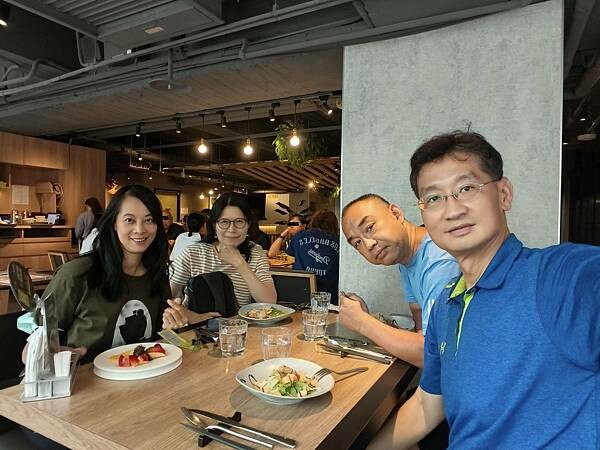 台北陶板屋和風洋食南京東店~ 台北陶板屋和風洋食南京東店~