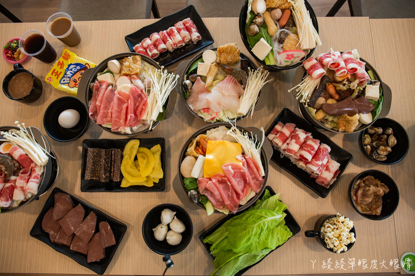 新竹竹北平價小火鍋推薦！鍋賣局百元小火鍋，內用自助吧無限供應免費吃到飽，兩人同行開鍋送肉片