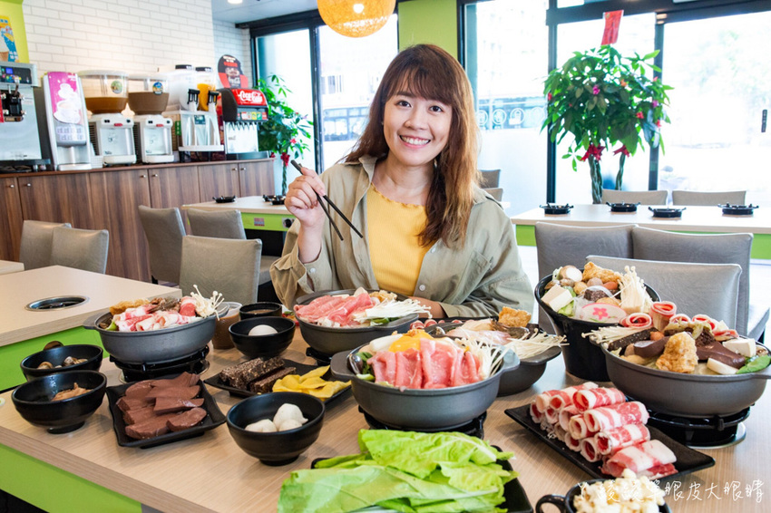 新竹竹北平價小火鍋推薦!鍋賣局百元小火鍋,內用自助吧無限供應免費吃到飽,兩人同行開鍋送肉片