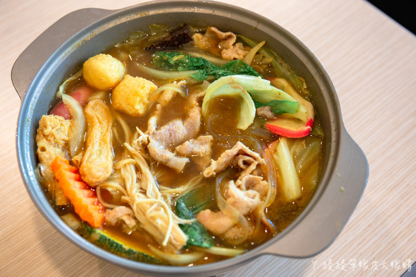 新竹竹北火鍋推薦鍋賣局！高CP值百元平價小火鍋，世界火鍋口味任你挑！內用自助吧免費吃到飽