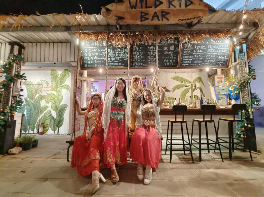 14106.jpg - 【墾丁.南灣】望海吃燒烤氛圍感十足。野孩子WILD KID BAR來杯調酒搭配燒烤