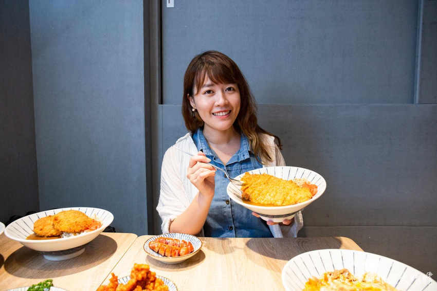 新竹東門市場美食推薦樂陽食堂！來自竹北的平價日式咖哩豬排飯，百元上下就可以吃到的新竹美食