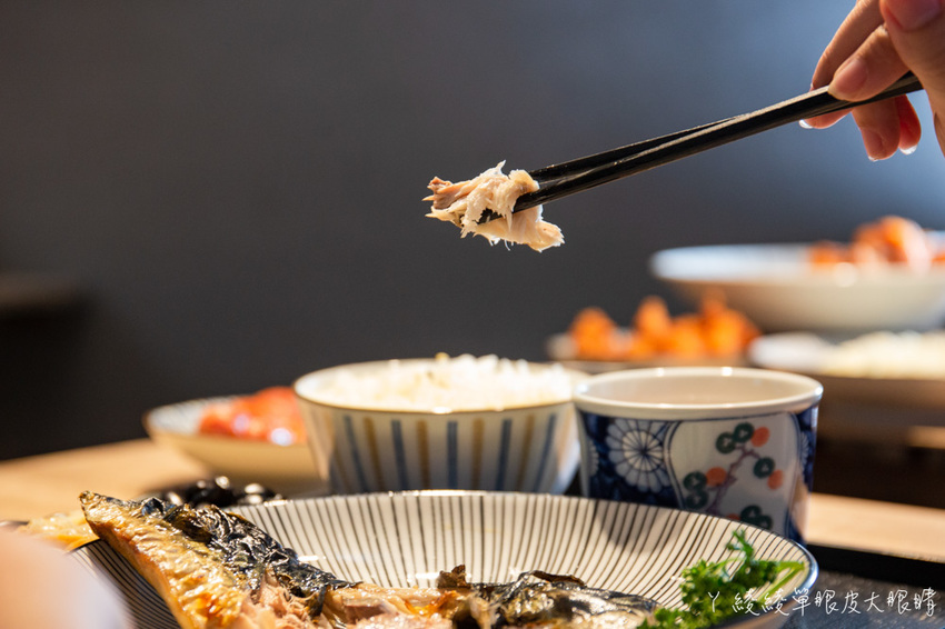 新竹東門市場美食推薦樂陽食堂！來自竹北的平價日式咖哩豬排飯，百元上下就可以吃到的新竹美食