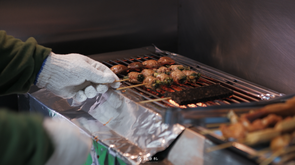 台中串燒 賴記七里香 獨特刷醬 台中宵夜4599.png