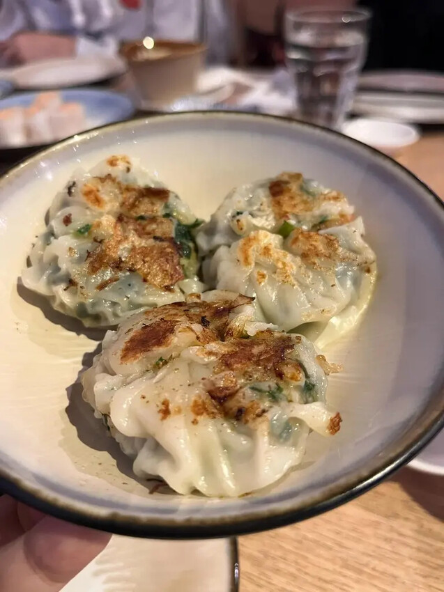 【桃園青埔聚餐】華漾DIM SUM華泰名品城店,全家大小都會 【桃園青埔聚餐】華漾DIM SUM華泰名品城店,全家大小都會