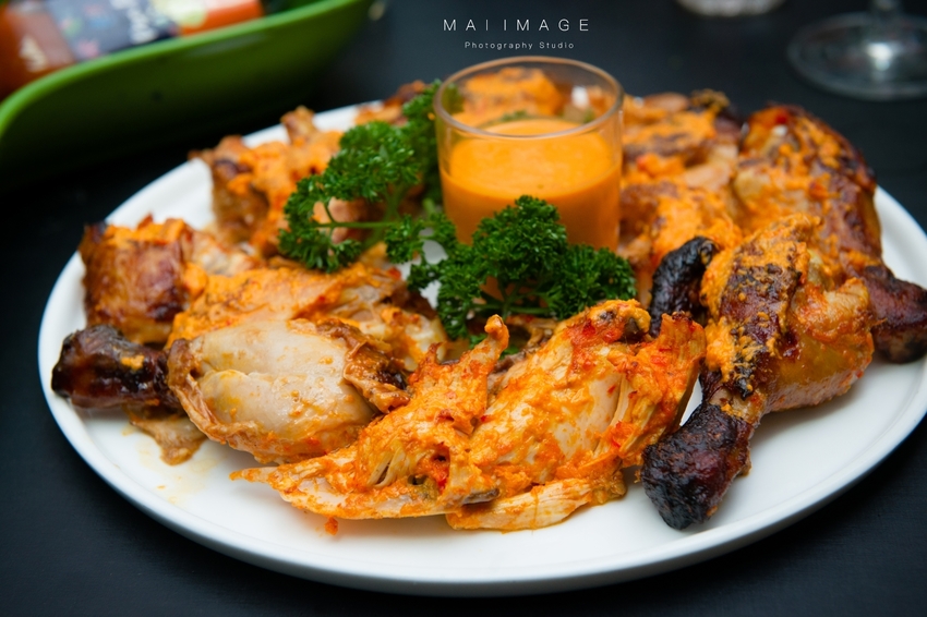 風靡全球的霹靂辣醬就在法國當代BBR～一瓶搞定所有料理。外燴專門餐廳、精品等級客製化外燴服務、時尚派對餐點、PeriPeri霹靂辣醬烤雞