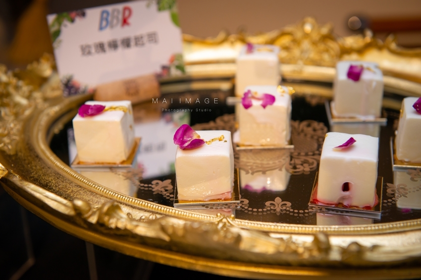 風靡全球的霹靂辣醬就在法國當代BBR～一瓶搞定所有料理。外燴專門餐廳、精品等級客製化外燴服務、時尚派對餐點、PeriPeri霹靂辣醬烤雞