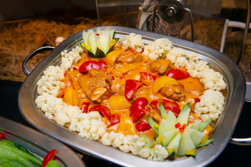 風靡全球的霹靂辣醬就在法國當代BBR～一瓶搞定所有料理。外燴專門餐廳、精品等級客製化外燴服務、時尚派對餐點、PeriPeri霹靂辣醬烤雞