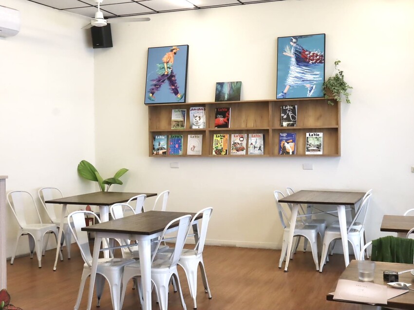 阿飛Brunch｜三訪愛店台中車站周邊人氣大份量早午餐，必點流心熱壓吐司 – 艾瑞絲的吃貨日常