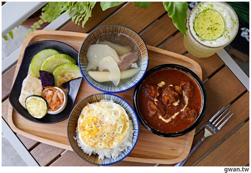 肉塊份量超大方，軟嫩好入口，這間地點超隱密，第一次來搞不好會迷路！