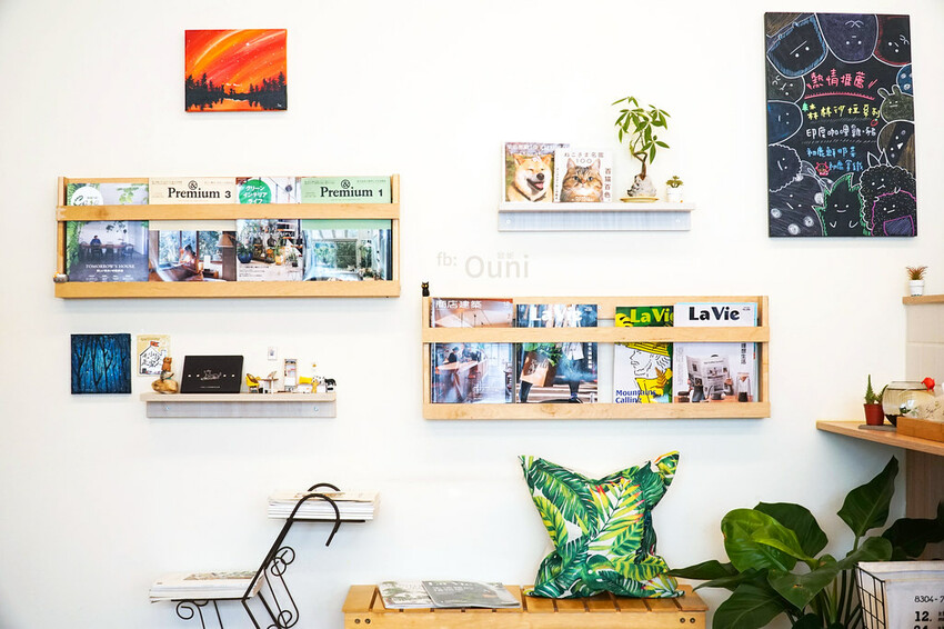 阿飛Brunch│台中早午餐推薦。繽紛觀葉植物躍然牆上，綠意相伴享受美食慢慢吃