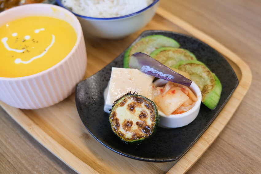阿飛Brunch|植物系早午餐店,嚴選食材的溫馨寵物友善餐廳,近台中火車站