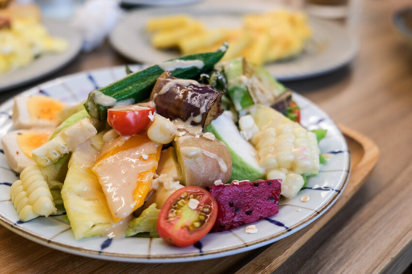 阿飛Brunch|植物系早午餐店,嚴選食材的溫馨寵物友善餐廳,近台中火車站