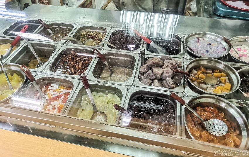芋頭控吃起來! 花蓮冰店 佳圓冰品 必吃芋頭牛奶冰 芋頭口感味道太厲害 一連吃二次還捨不得換吃芒果冰 花蓮刨冰推薦