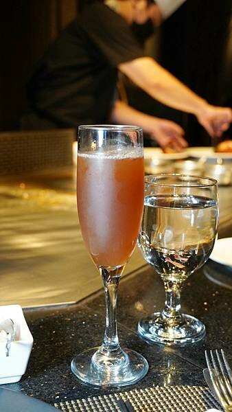 LINE_ALBUM_炙尊鐵板燒 二傻夫婦_230601_34.jpg