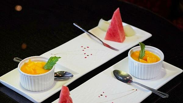 LINE_ALBUM_炙尊鐵板燒 二傻夫婦_230601_5.jpg