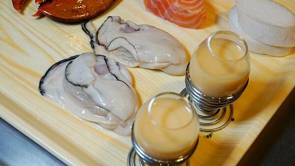 LINE_ALBUM_炙尊鐵板燒 二傻夫婦_230601_55.jpg