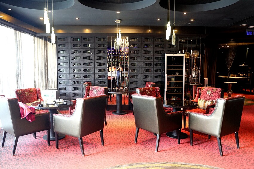 炙尊鐵板燒|老饕讚不絕口!滋滋作響的主廚五星級盛宴 頂級食材包廂式服務。菜單價位(台中南屯鐵板燒推薦)