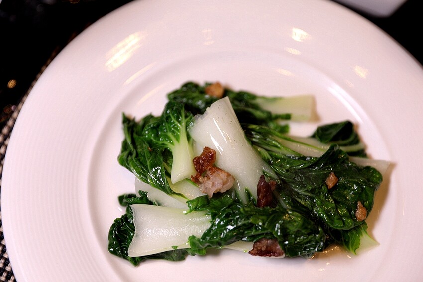 炙尊鐵板燒|老饕讚不絕口!滋滋作響的主廚五星級盛宴 頂級食材包廂式服務。菜單價位(台中南屯鐵板燒推薦)