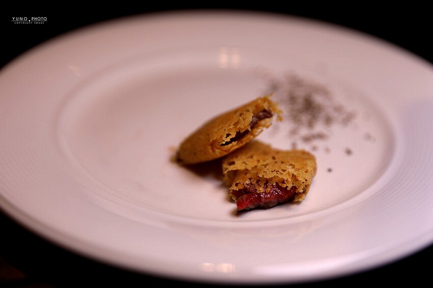 炙尊鐵板燒|老饕讚不絕口!滋滋作響的主廚五星級盛宴 頂級食材包廂式服務。菜單價位(台中南屯鐵板燒推薦)