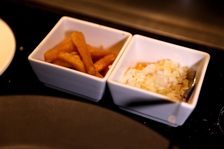 炙尊鐵板燒|老饕讚不絕口!滋滋作響的主廚五星級盛宴 頂級食材包廂式服務。菜單價位(台中南屯鐵板燒推薦)