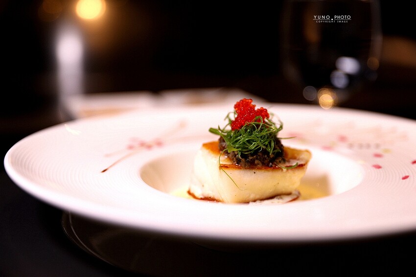 炙尊鐵板燒|老饕讚不絕口!滋滋作響的主廚五星級盛宴 頂級食材包廂式服務。菜單價位(台中南屯鐵板燒推薦)