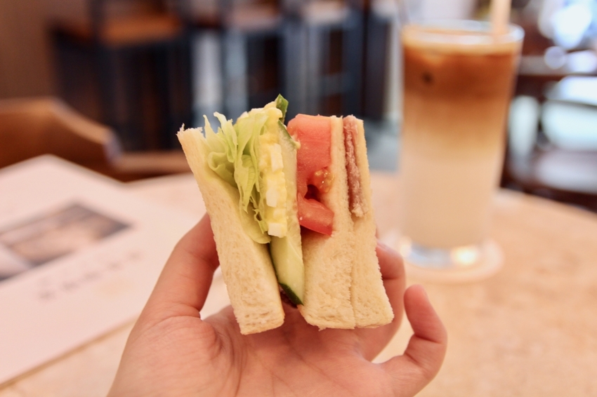 永安市場站咖啡廳推薦 惟惟咖啡室 獨家配方鬆餅、水果茶 下午茶超滿足