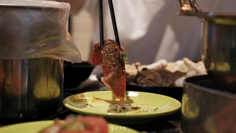 嗨蝦蝦吃到飽火鍋 台北吃到飽 台北美食 百匯自助吃到飽火鍋 賽的日札_-23.png