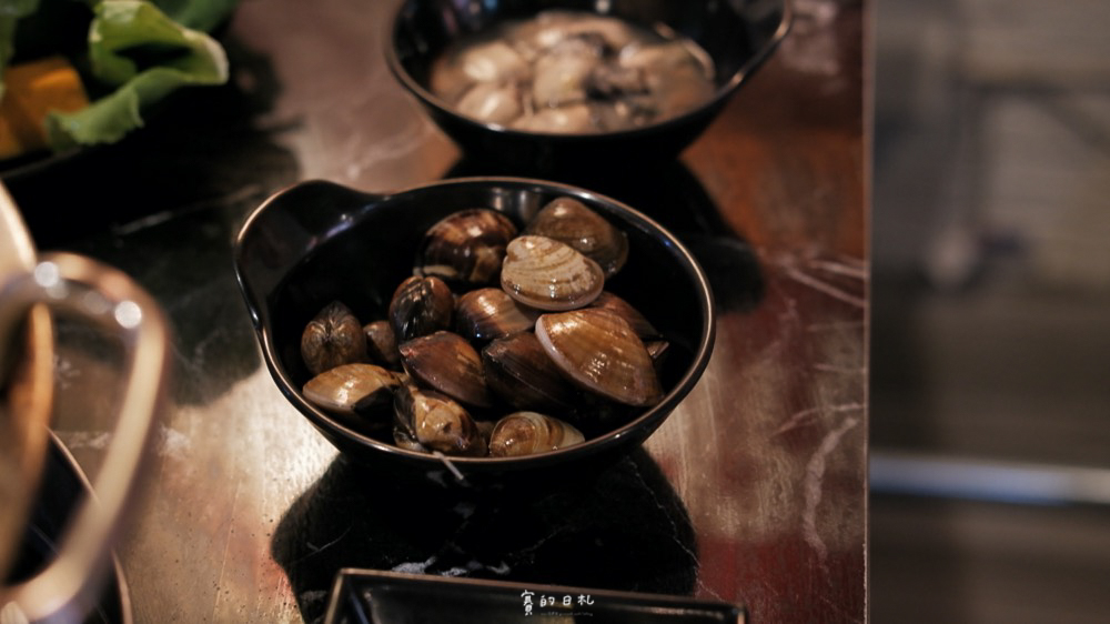 嗨蝦蝦吃到飽火鍋 台北吃到飽 台北美食 百匯自助吃到飽火鍋 賽的日札_-22.png