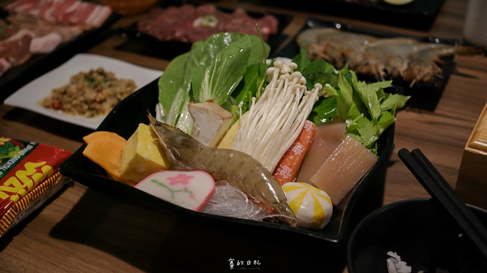 巫泰式燒烤-道地泰式銅盤烤肉-正宗泰國嘟嘟車 台中南區美食 台中南區餐廳 台中泰式料理 賽的日札_-38.png