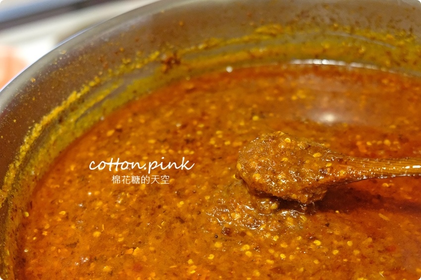 台中最狂牛肉麵就是這一家!超大碗公迦南海陸牛肉麵~大塊牛肉外加鮮蚵還有整片虱目魚