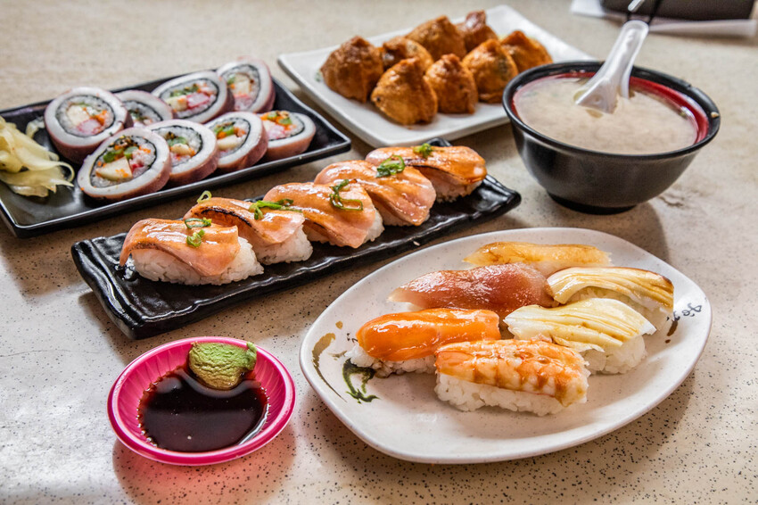 嘉義市東區體育館壽司/根井壽司｜還沒開門就大排長龍平價壽司店！生魚片握壽司六個只要百元出頭