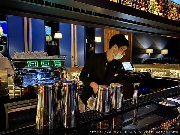 COZZI Blu 和逸飯店#桃園 #青埔 用海洋元素打造的飯店 /和逸飯店桃園館/桃園最熱門的飯店/利用假日帶小朋友來個微旅行吧