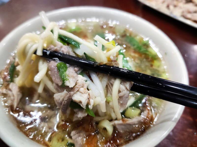 桃園大廟口切仔麵店