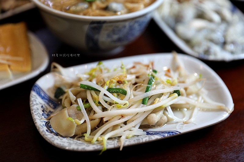 桃園大廟口切仔麵蚵仔麵線桃拾廣場小吃美食056