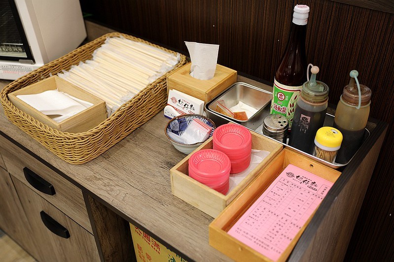 桃園大廟口切仔麵蚵仔麵線桃拾廣場小吃美食013